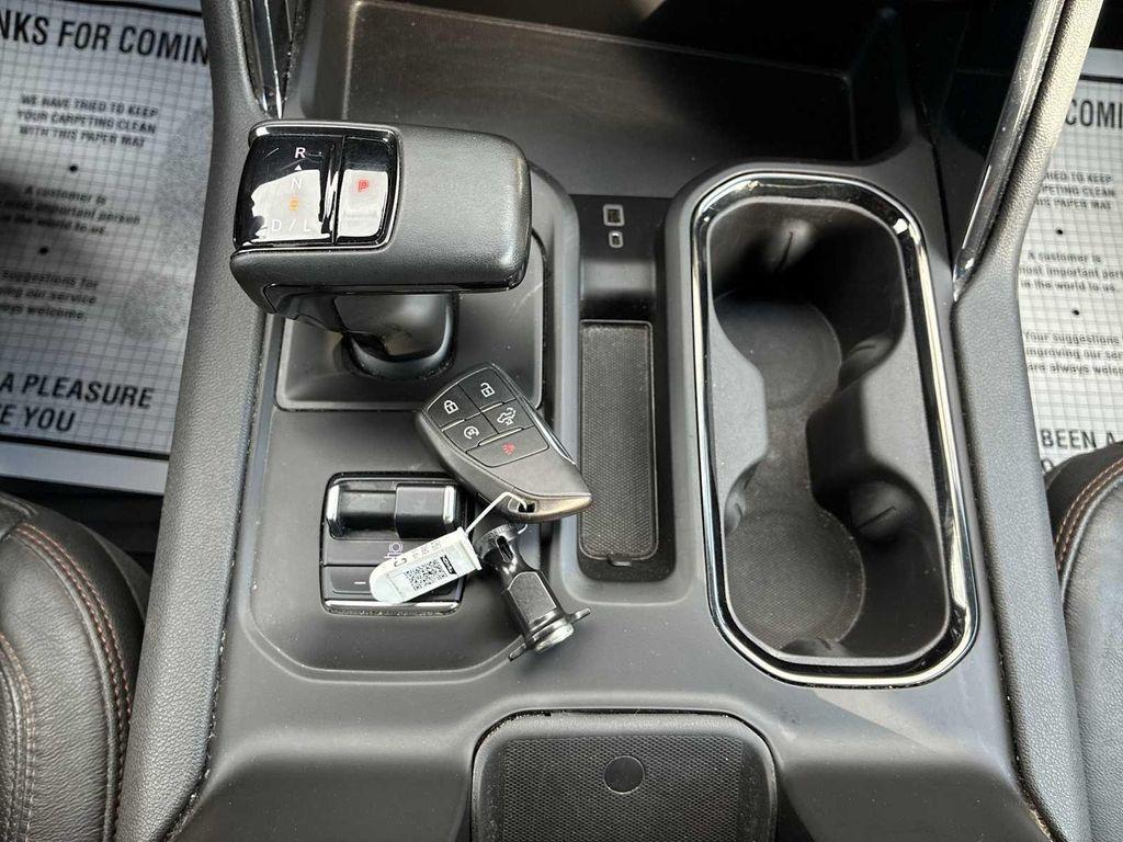 used 2023 GMC Sierra 1500 car, priced at $51,382