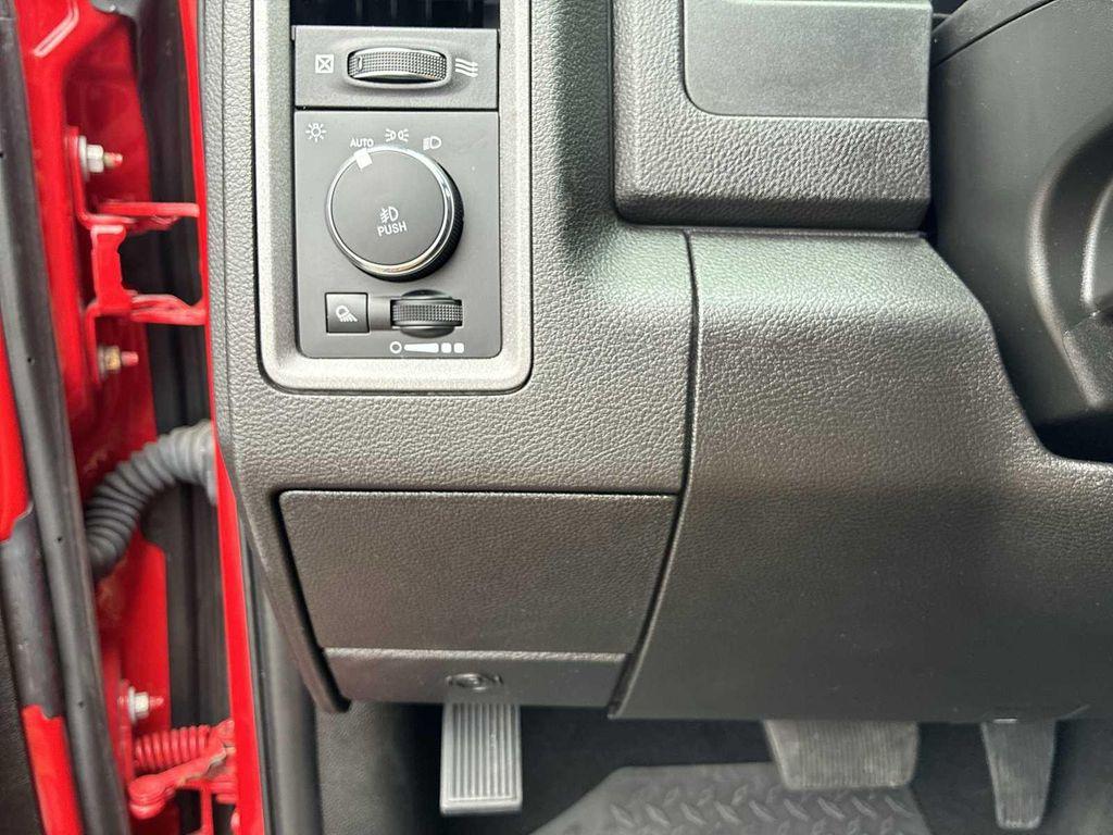 used 2022 Ram 1500 Classic car, priced at $32,864