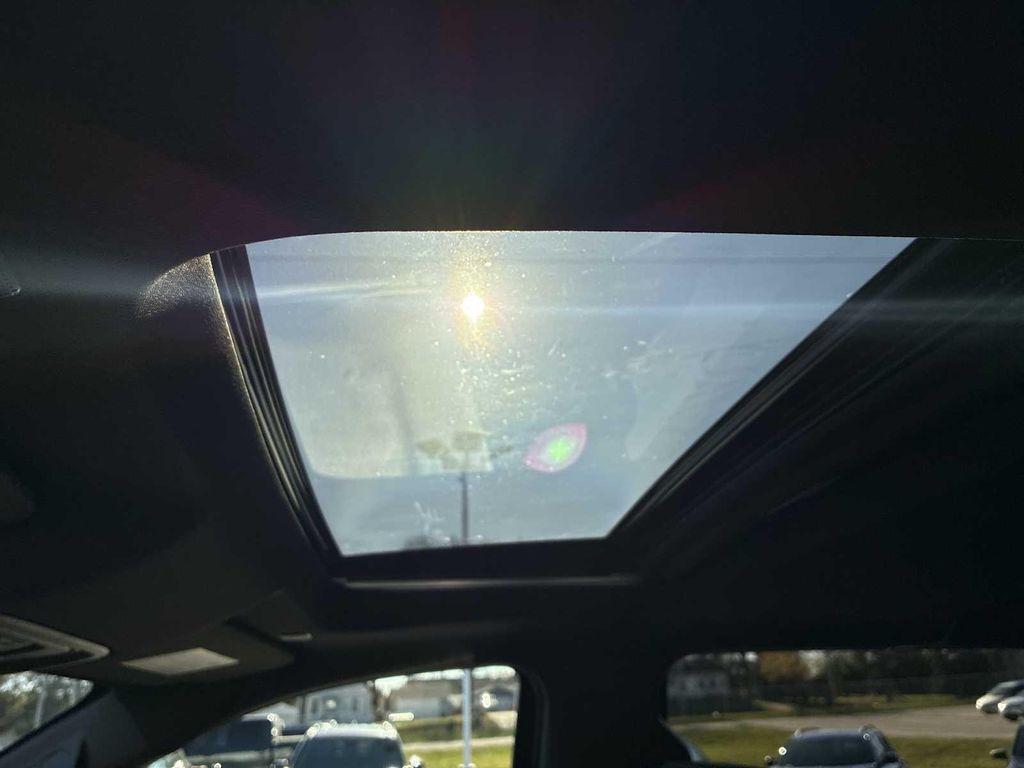 used 2021 Chevrolet Silverado 1500 car, priced at $41,992