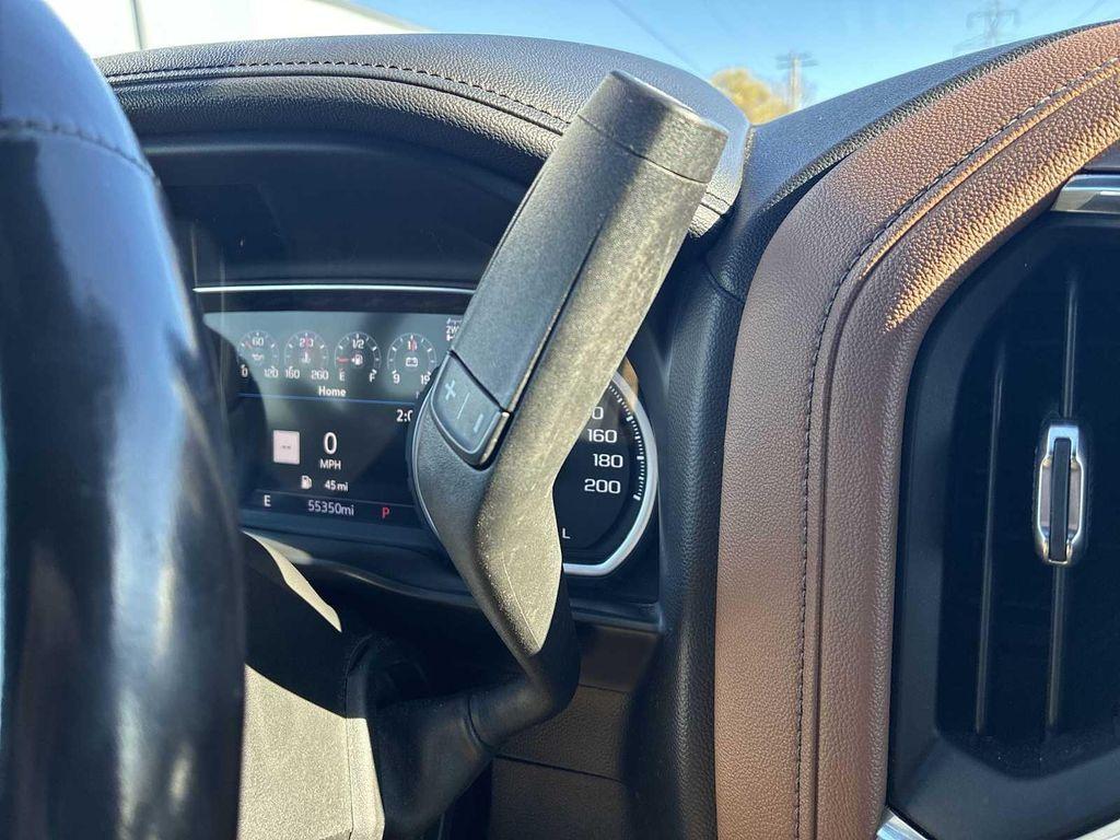 used 2021 Chevrolet Silverado 1500 car, priced at $41,992