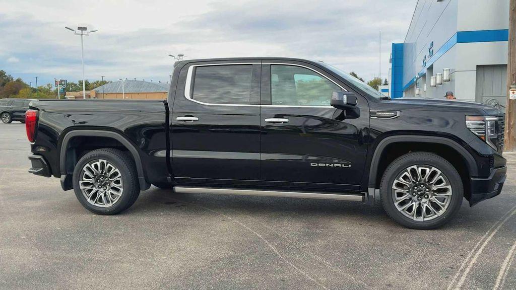 used 2023 GMC Sierra 1500 car, priced at $57,946