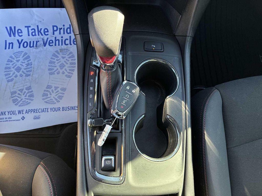 used 2022 Chevrolet Equinox car, priced at $23,994