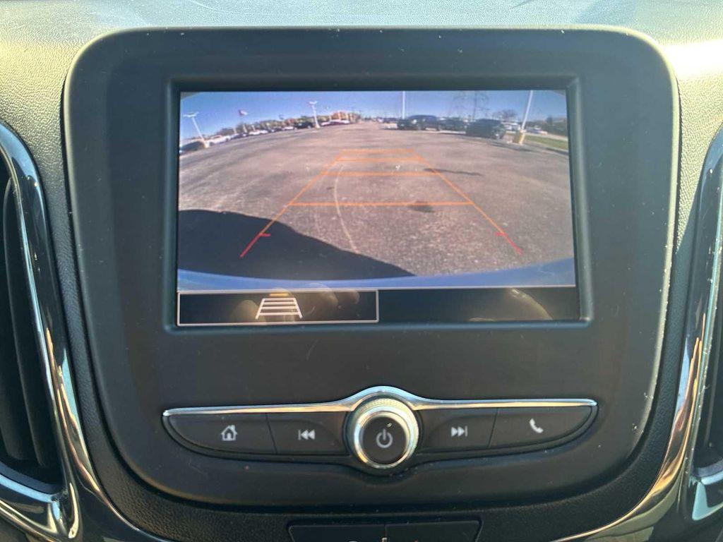 used 2022 Chevrolet Equinox car, priced at $23,994