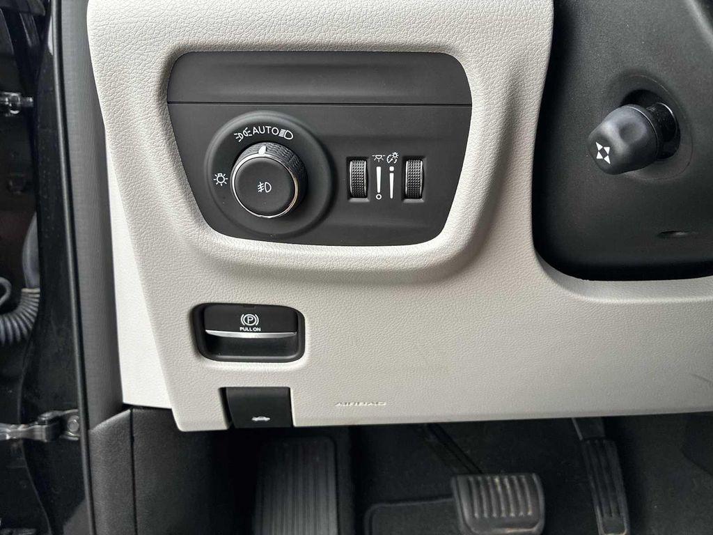 used 2022 Jeep Grand Cherokee L car, priced at $38,945