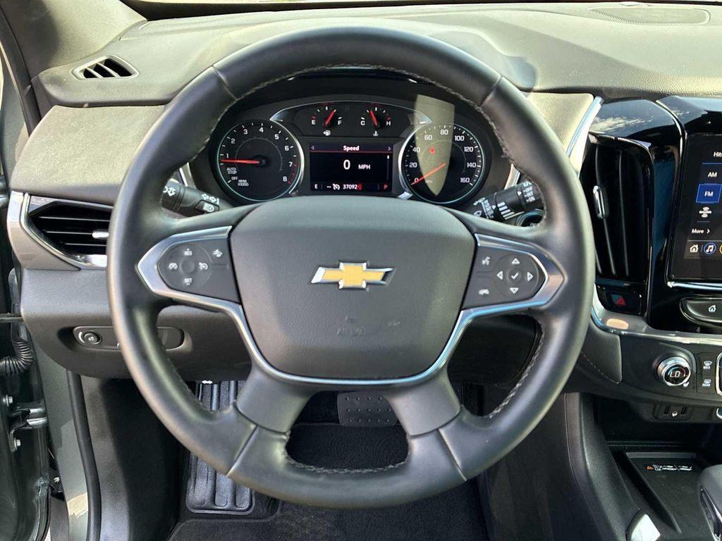 used 2023 Chevrolet Traverse car, priced at $33,474