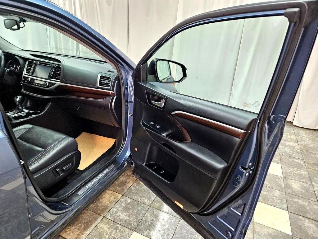 used 2016 Toyota Highlander car, priced at $17,495