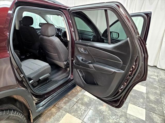 used 2021 Chevrolet Traverse car, priced at $18,995