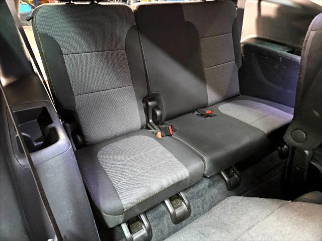 used 2021 Chevrolet Traverse car, priced at $18,995