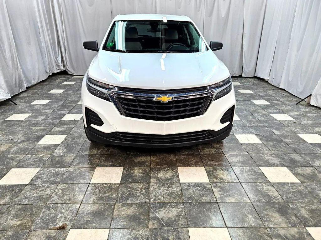 used 2024 Chevrolet Equinox car, priced at $18,995