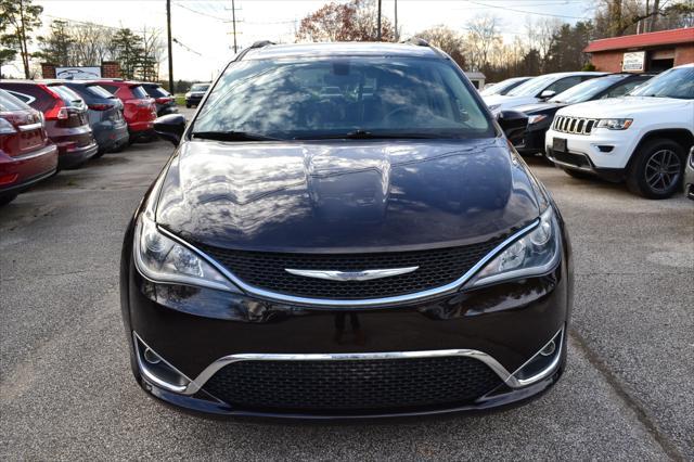 used 2017 Chrysler Pacifica car, priced at $13,995