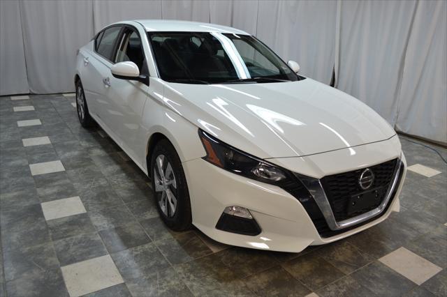 used 2022 Nissan Altima car, priced at $14,795