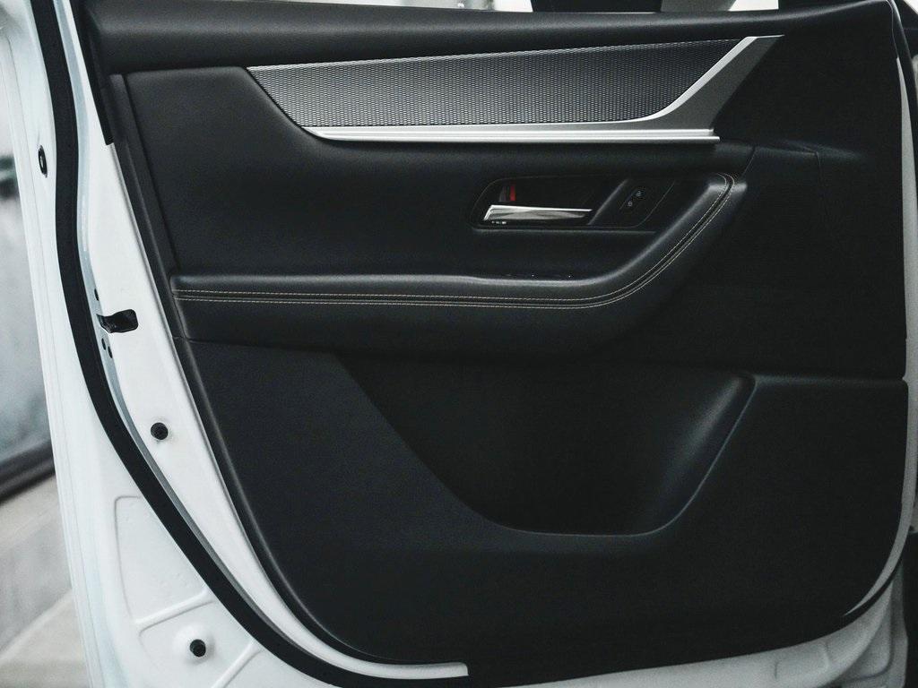 used 2024 Mazda CX-90 car, priced at $31,990