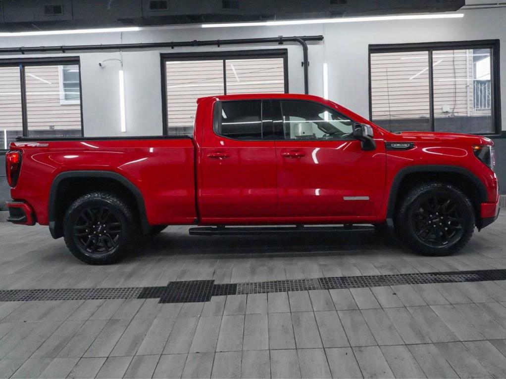 used 2022 GMC Sierra 1500 car, priced at $43,450