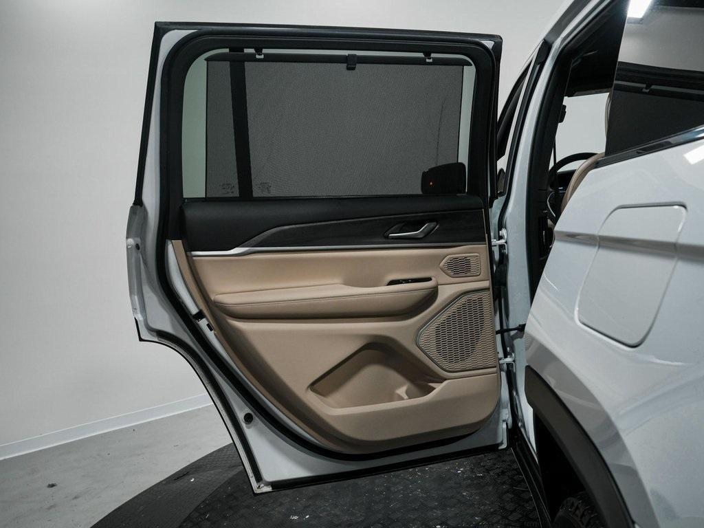 used 2023 Jeep Grand Cherokee L car, priced at $24,990