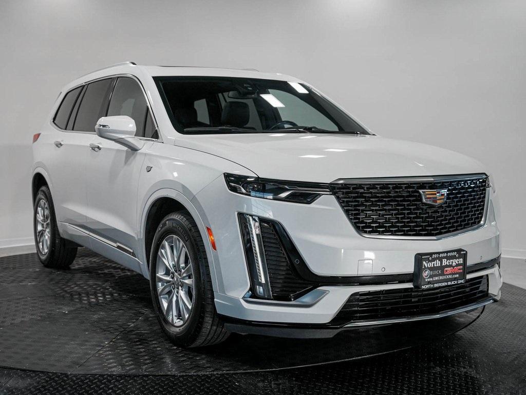 used 2023 Cadillac XT6 car, priced at $30,990