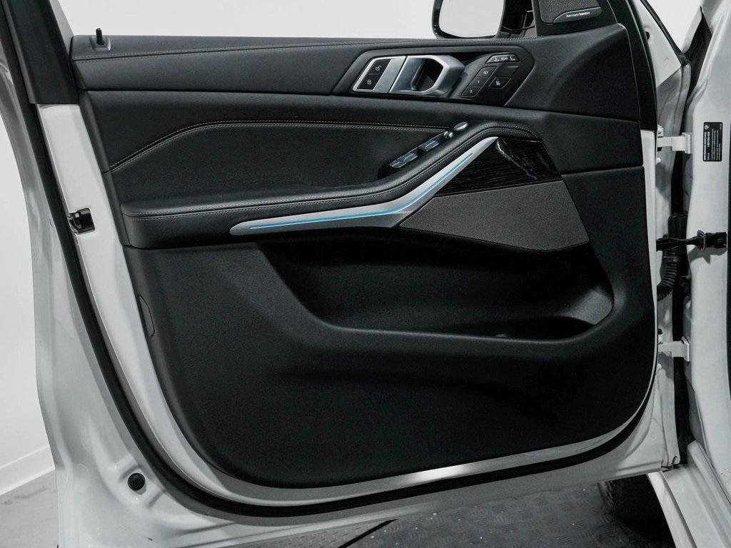 used 2024 BMW X7 car, priced at $57,450