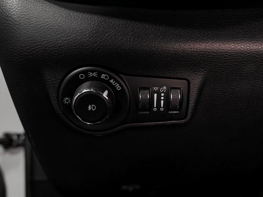 used 2022 Jeep Compass car, priced at $19,240