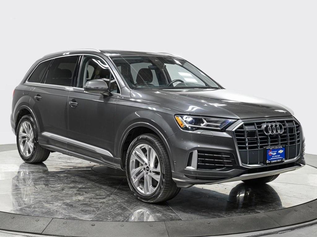 used 2023 Audi Q7 car, priced at $31,450