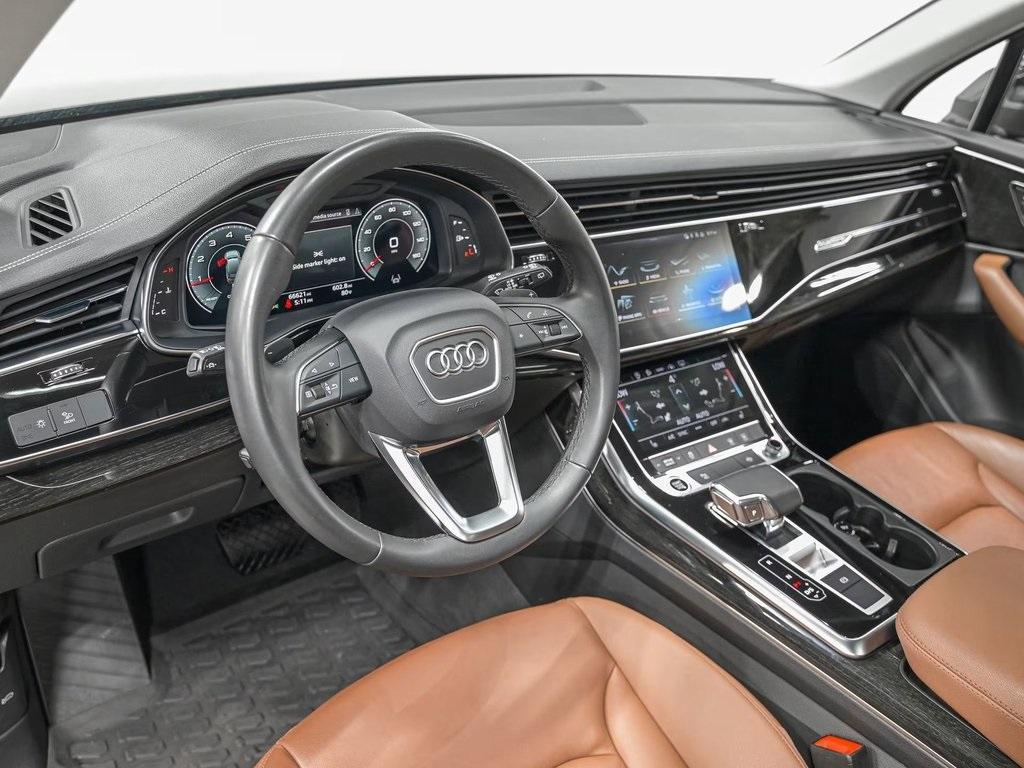 used 2023 Audi Q7 car, priced at $31,450