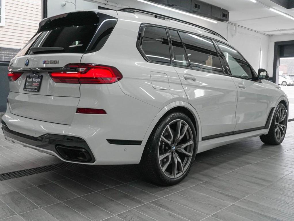 used 2022 BMW X7 car, priced at $56,450