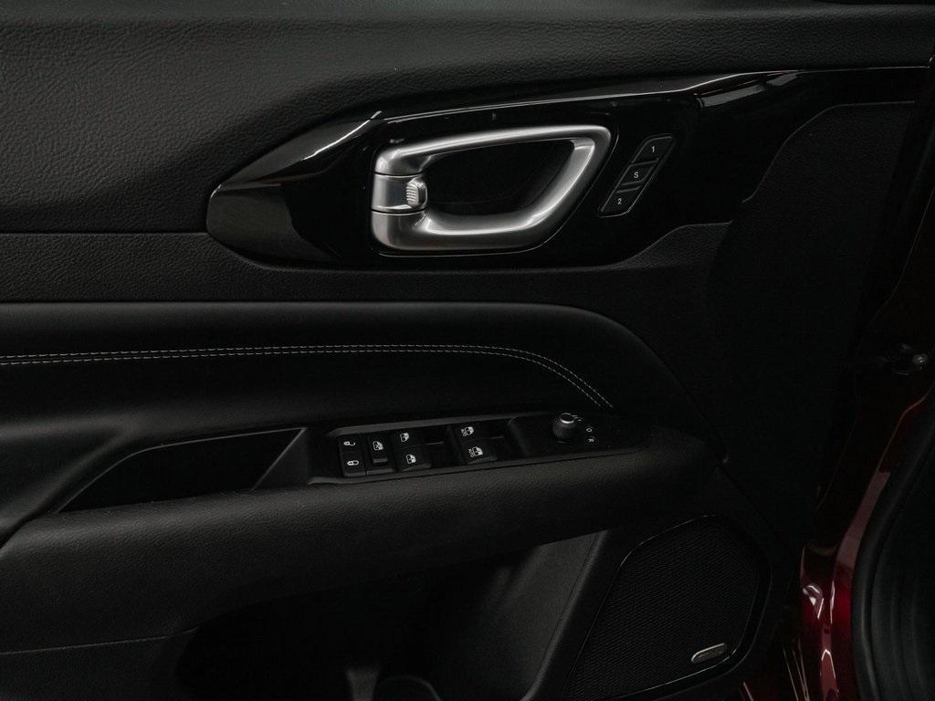 used 2022 Jeep Compass car, priced at $24,890