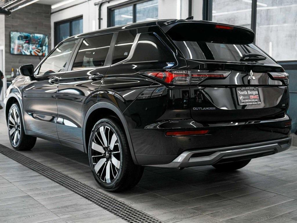 used 2025 Mitsubishi Outlander car, priced at $29,740