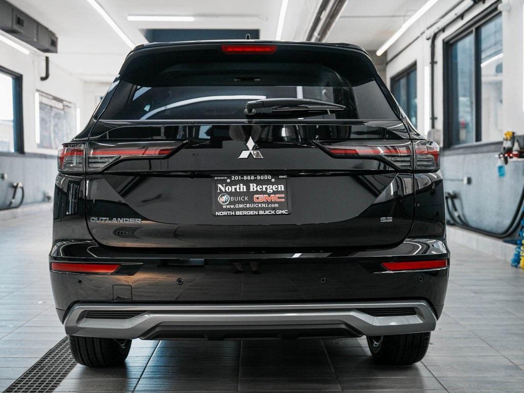 used 2025 Mitsubishi Outlander car, priced at $29,740