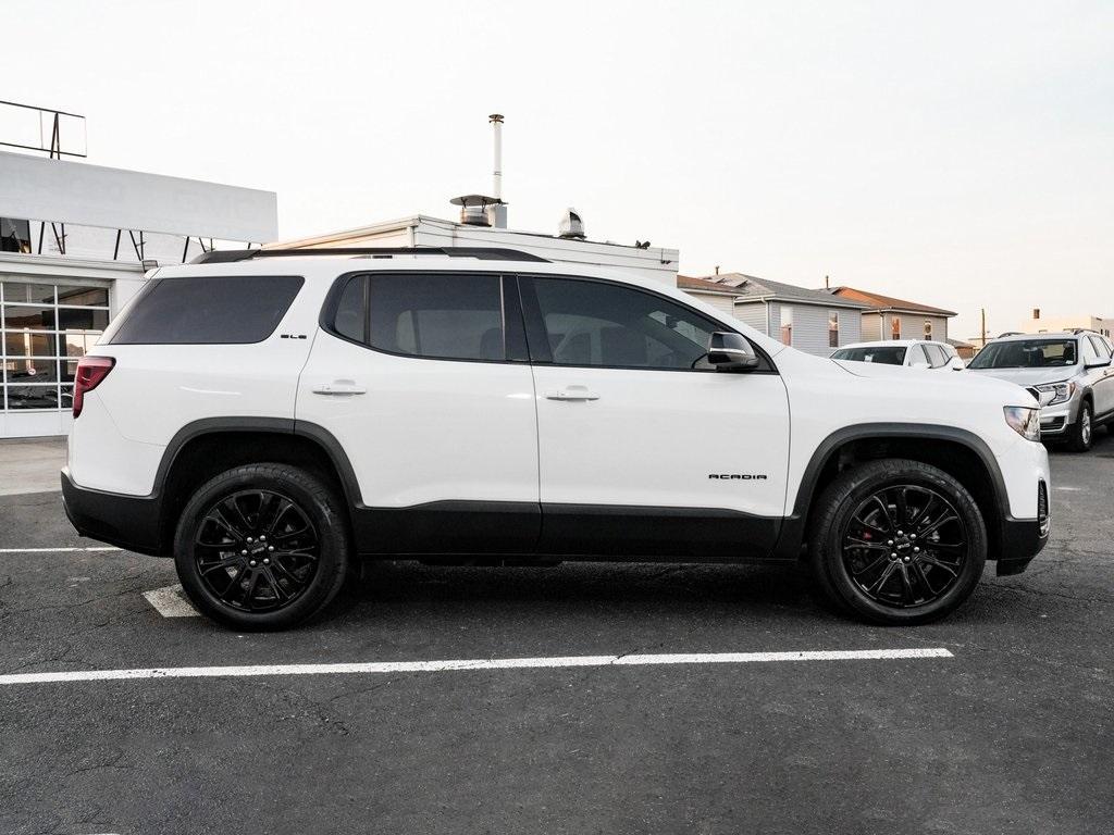 used 2022 GMC Acadia car, priced at $27,990