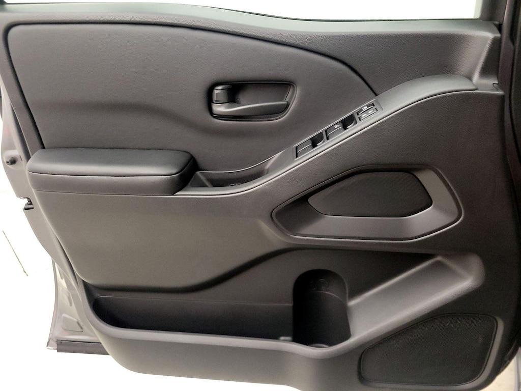 used 2025 Nissan Frontier car, priced at $35,998