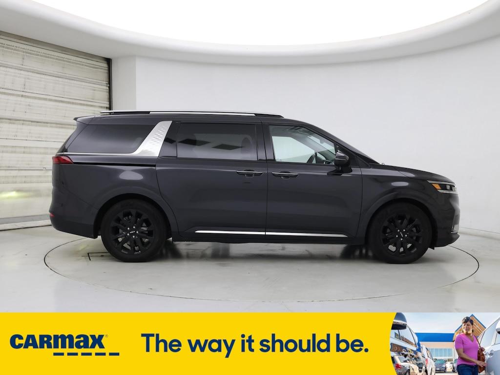 used 2024 Kia Carnival car, priced at $41,998