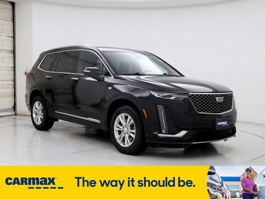 used 2022 Cadillac XT6 car, priced at $33,998