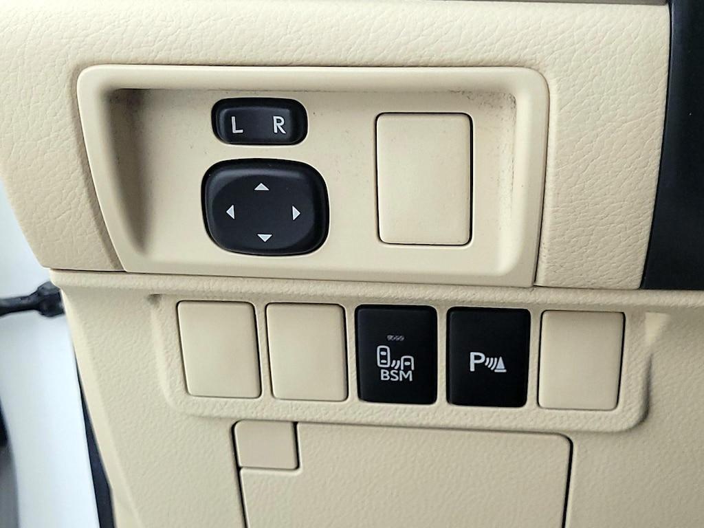 used 2013 Lexus ES 350 car, priced at $15,998