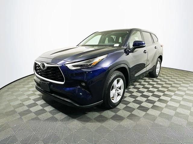 used 2023 Toyota Highlander car, priced at $32,991