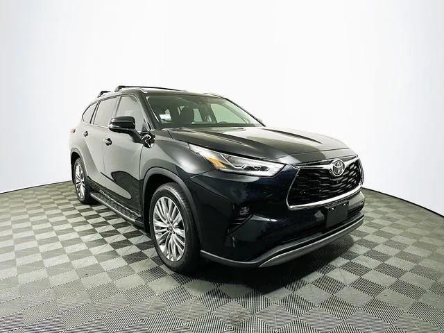 used 2024 Toyota Highlander car, priced at $54,992