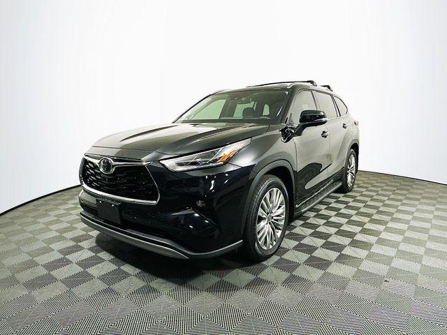 used 2024 Toyota Highlander car, priced at $55,649