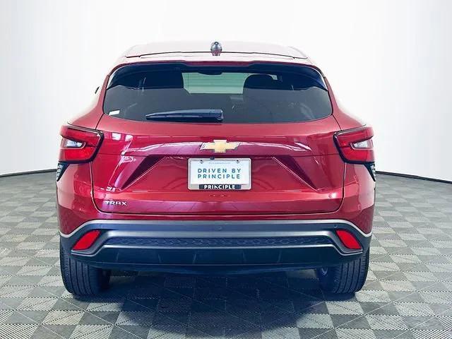 used 2024 Chevrolet Trax car, priced at $19,752