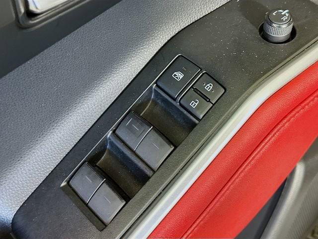 used 2021 Toyota Highlander car, priced at $28,513