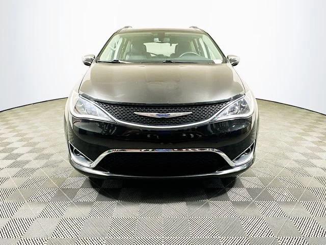 used 2020 Chrysler Pacifica car, priced at $14,999