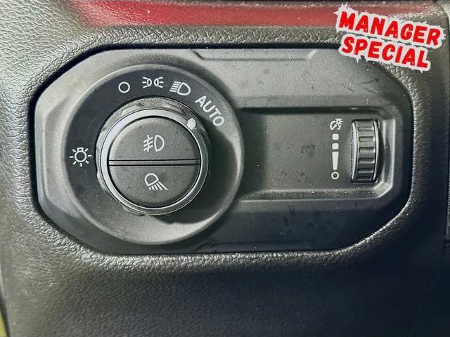 used 2023 Jeep Gladiator car, priced at $38,797