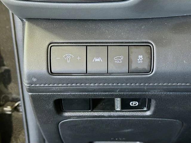 used 2023 Hyundai Santa Fe car, priced at $21,168