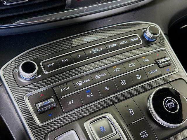 used 2023 Hyundai Santa Fe car, priced at $21,168