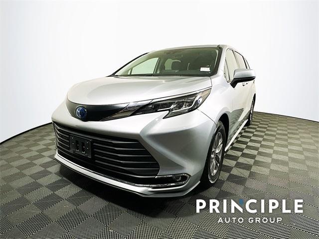 used 2023 Toyota Sienna car, priced at $40,744