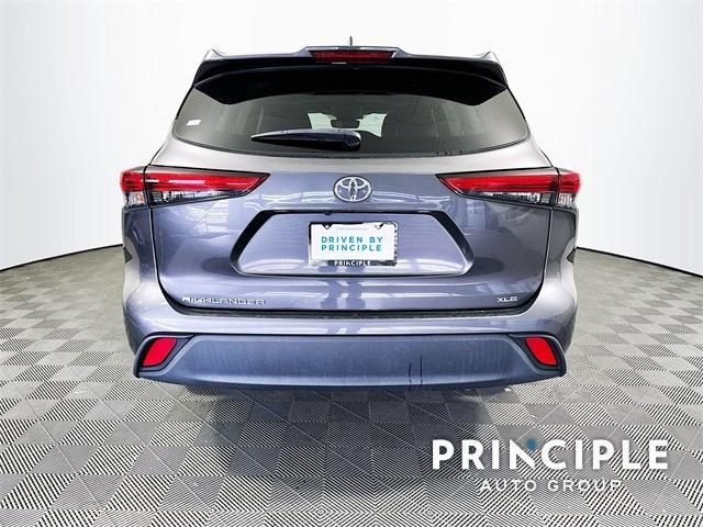 used 2021 Toyota Highlander car, priced at $30,997