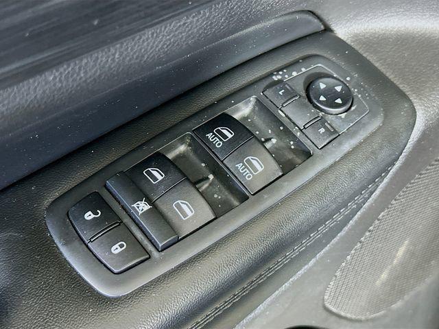 used 2019 Jeep Grand Cherokee car, priced at $17,991