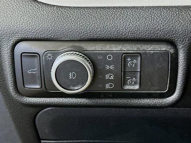 used 2023 Ford Explorer car, priced at $27,498