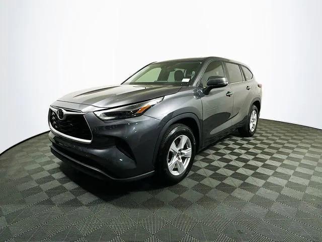 used 2023 Toyota Highlander car, priced at $34,749