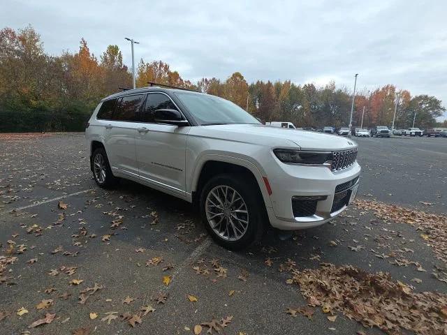 used 2023 Jeep Grand Cherokee car, priced at $45,402