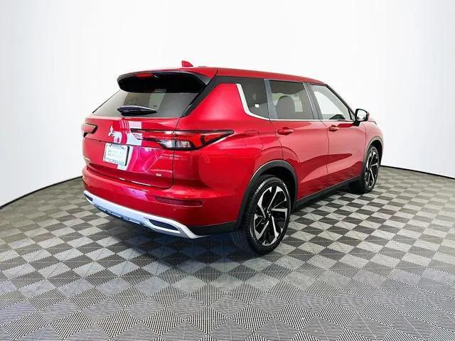 used 2024 Mitsubishi Outlander car, priced at $24,300