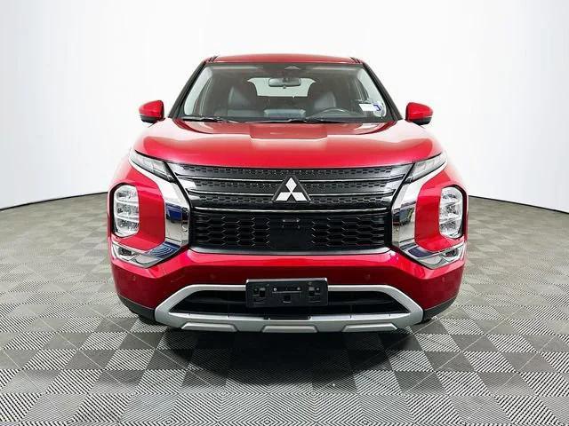 used 2024 Mitsubishi Outlander car, priced at $24,300
