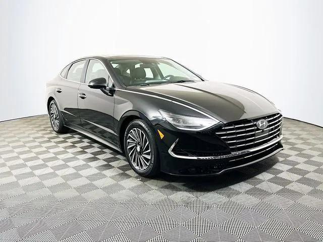 used 2023 Hyundai Sonata Hybrid car, priced at $27,491